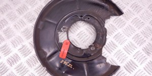 Кожух защитный тормозного диска BMW 3-series (E46) 34 11 1 158 985