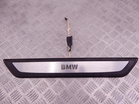 Накладка декоративная BMW 7-series (F01/02) 51 47 7 181 011