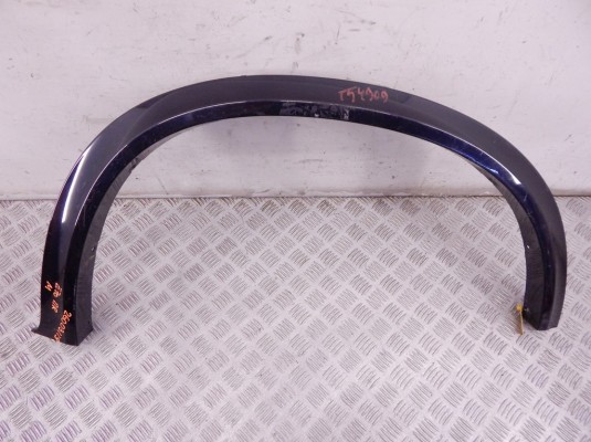 Молдинг крыла переднего правого BMW X5-series (E70) 51 77 8 037 292