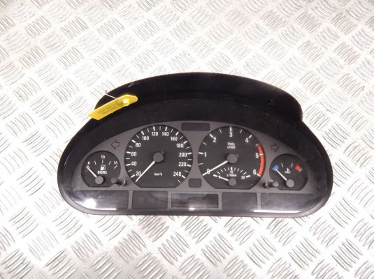 Щиток приборов (приборная панель) BMW 3-series (E46) 62 11 6 911 288
