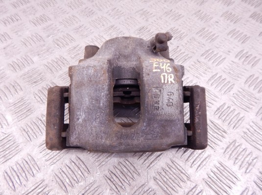 Суппорт передний правый BMW 3-series (E46) 34 21 6 758 136 Суппорт передний правый BMW 3-series (E46) 34 21 6 758 136