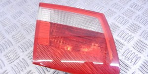 Фонарь крышки багажника левый BMW 3-series (E46) 63 21 8 368 759