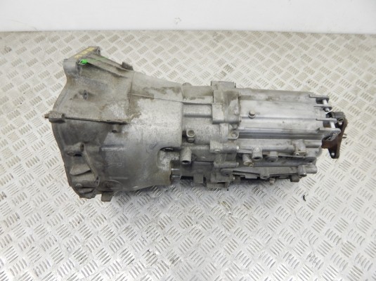 КПП механическая (МКПП) 6-ступенчатая BMW 5-series (E60/61) 23 00 7 532 498