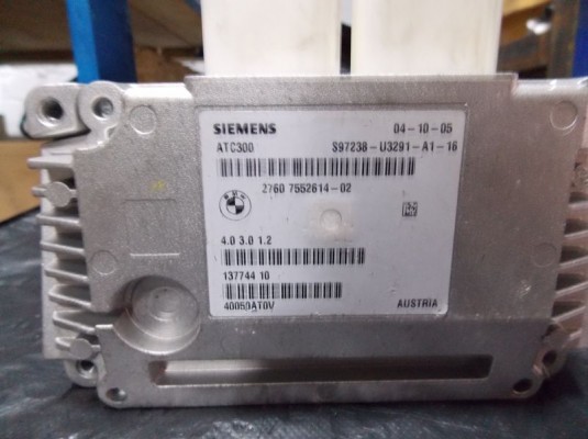 Блок управления раздаточной коробки BMW 3-series (E90/91/92) 27 60 7 552 614