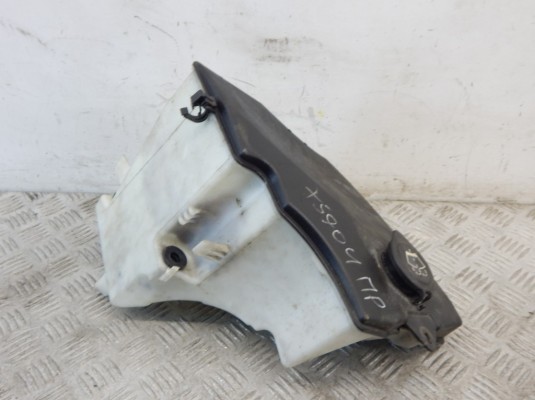 Бачок омывателя BMW X3-series (E83) 61 66 3 403 212
