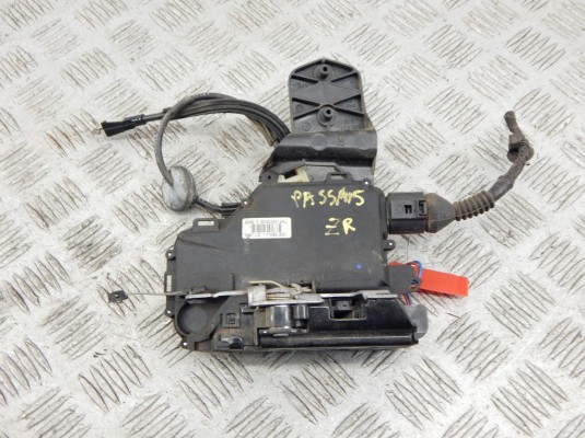 Замок двери задней правой VOLKSWAGEN PASSAT 5+ (2000-2005) 3b0837868 Замок двери задней правой VOLKSWAGEN PASSAT 5+ (2000-2005) 3b0837868