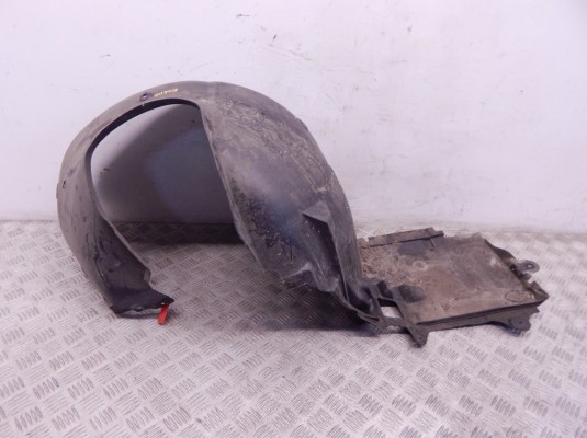 Защита арок передняя правая (подкрылок) BMW 3-series (E46) 51 71 7 036 496