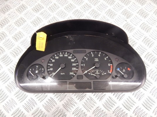 Щиток приборов (приборная панель) BMW 3-series (E46) 62 11 6 911 286