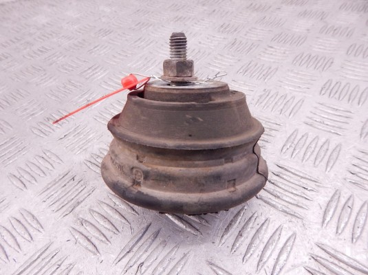 Подушка крепления двигателя BMW 5-series (E39) 22 11 1 097 267 Подушка крепления двигателя BMW 5-series (E39) 22 11 1 097 267