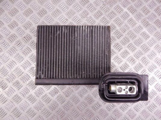 Испаритель кондиционера BMW X5-series (E70) 64 11 6 806 555