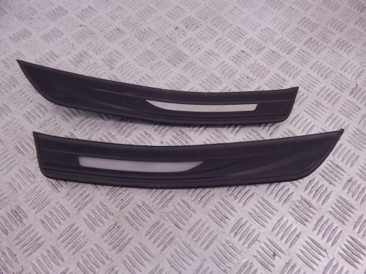 Накладка декоративная BMW 5-series (F10/11) 51 47 7 203 609