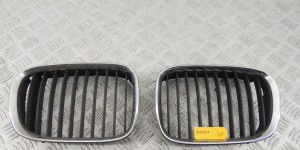 Решетка радиатора BMW 5-series (E39) 51 13 8 159 315