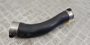 Патрубок интеркулера BMW 3-series (F30/31) 11 61 7 810 616 Патрубок интеркулера BMW 3-series (F30/31) 11 61 7 810 616