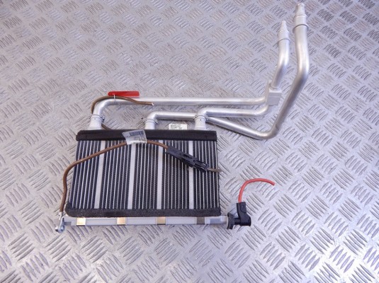 Радиатор отопителя (печки) BMW 5-series (E60/61) 64 11 6 933 922