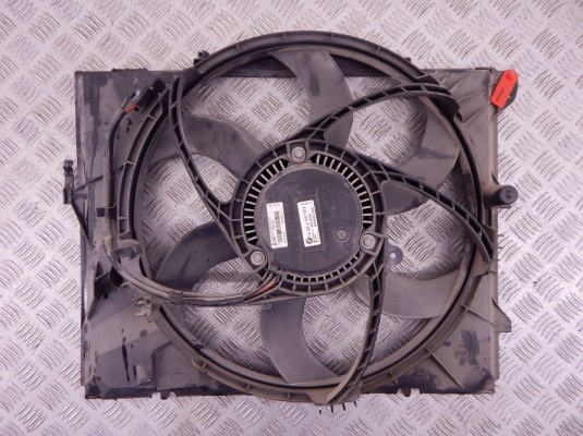 Вентилятор радиатора BMW 3-series (E90/91/92) 17 42 7 523 259