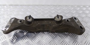 Кронштейн КПП BMW 5-series (E39) 22 31 1 092 476