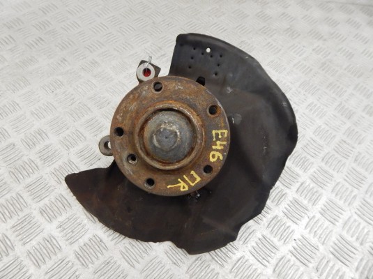 Ступица передняя правая BMW 3-series (E46) 31 21 1 096 430