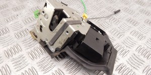 Замок двери передней правой BMW 5-series (E39) 51 21 8 352 166