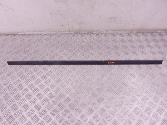 Молдинг двери передней левой BMW 3-series (E46) 51 13 8 208 450