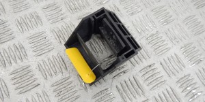 Кронштейн радиатора BMW 5-series (E60/61) 17 11 7 519 271 Кронштейн радиатора BMW 5-series (E60/61) 17 11 7 519 271