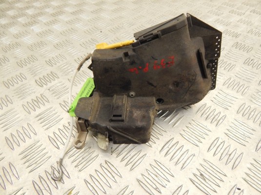 Замок двери передней левой BMW 5-series (E39) 51 21 8 235 097