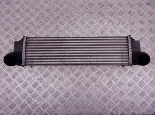 Интеркулер BMW 5-series (F10/11) 17 51 7 805 629