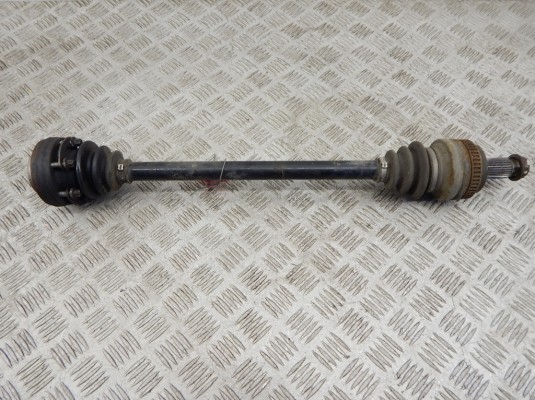 Полуось задняя (приводной вал, ШРУС) BMW 1-series (E87) 33 21 7 523 964 Полуось задняя (приводной вал, ШРУС) BMW 1-series (E87) 33 21 7 523 964