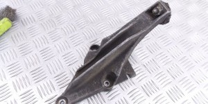Кронштейн двигателя BMW 5-series (E39) 22 11 1 092 425