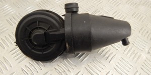Маслоотделитель (сапун) BMW 5-series (E39) 11 15 1 703 484