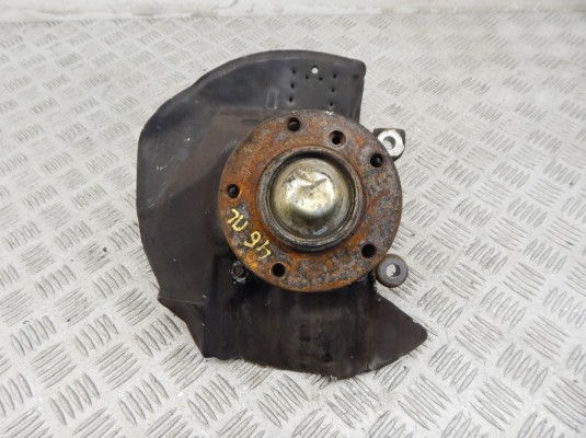 Ступица передняя левая BMW 3-series (E46) 31 21 6 764 443