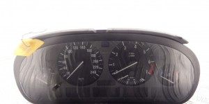 Щиток приборов (приборная панель) BMW 5-series (E39) 62 11 8 375 669