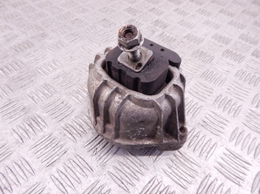 Подушка крепления двигателя BMW 3-series (E90/91/92) 22 11 6 768 853