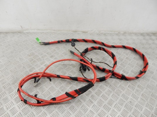 Плюсовой провод аккумулятора BMW 7-series (E65/66) 61 12 6 926 796