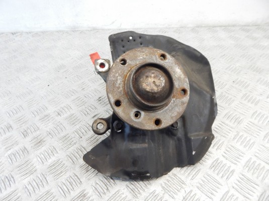 Ступица передняя правая BMW 3-series (E46) 31 21 1 096 430