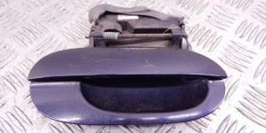 Ручка наружная задняя правая BMW 5-series (E39) 51 22 0 000 523 Ручка наружная задняя правая BMW 5-series (E39) 51 22 0 000 523