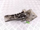 Кронштейн двигателя BMW 7-series (E38) 22 12 1 745 739