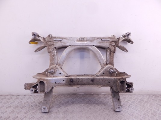 Балка подвески передняя (подрамник) BMW i3-series (I01) 31 10 6 857 710