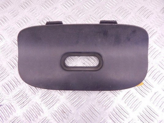 Заглушка (решетка) в бампер задний BMW X5-series (E53) 51 12 8 402 327