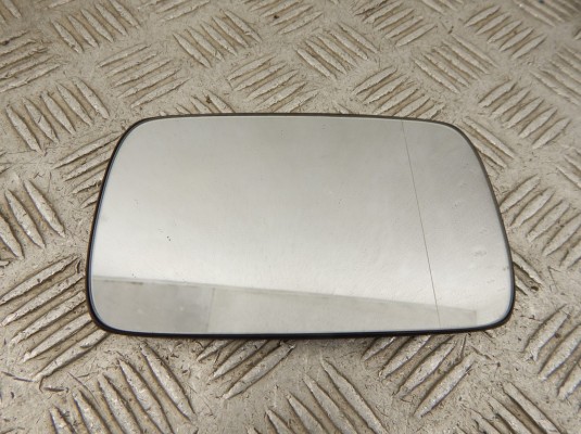 Стекло зеркала наружного левого BMW 3-series (E46)