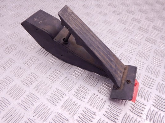 Педаль газа BMW 3-series (E90/91/92) 35 42 6 772 646