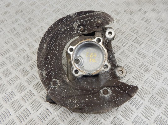 Ступица передняя левая BMW 1-series (E87) 31 21 6 764 443 Ступица передняя левая BMW 1-series (E87) 31 21 6 764 443