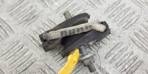 Подушка крепления КПП BMW 3-series (F30/31) 22 31 2 284 819 Подушка крепления КПП BMW 3-series (F30/31) 22 31 2 284 819