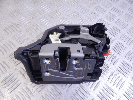 Замок двери задней левой BMW X5-series (F15) 51 22 7 362 793