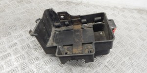 Кронштейн FORD FOCUS I (1998-2004) 98AB10723AJ Кронштейн FORD FOCUS I (1998-2004) 98AB10723AJ