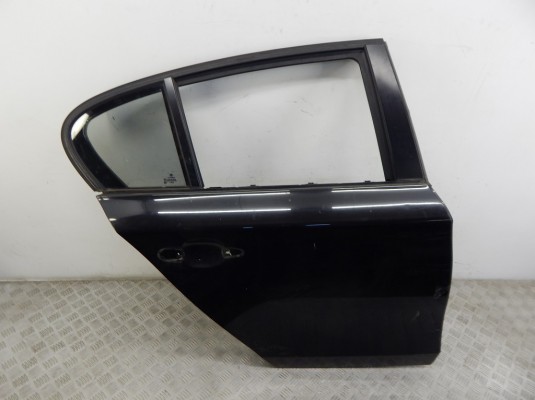 Дверь задняя правая BMW 1-series (E87) 41 52 7 034 154