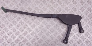 Щеткодержатель (поводок стеклоочистителя, дворник) BMW 5-series (E39) 61 61 8 209 880