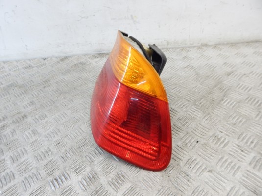 Фонарь задний правый BMW 3-series (E46) 63 21 8 364 922