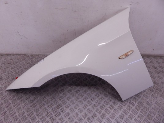 Крыло переднее левое BMW 3-series (E90/91/92) 41 35 7 133 227 Крыло переднее левое BMW 3-series (E90/91/92) 41 35 7 133 227