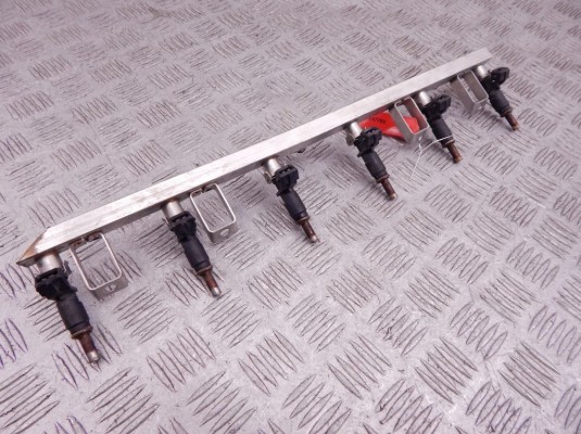 Форсунка BMW 5-series (E60/61) 13 53 7 531 634 Форсунка BMW 5-series (E60/61) 13 53 7 531 634