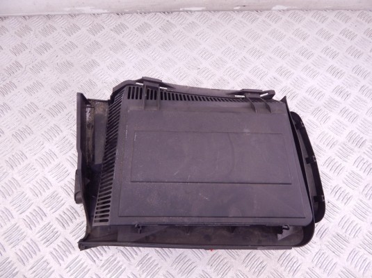 Корпус салонного фильтра BMW 5-series (E39) 64 31 8 379 624